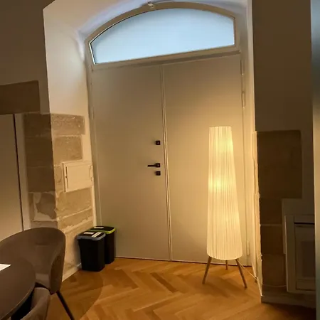 Loft דירה